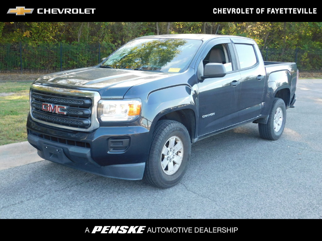 Used 2020 GMC Canyon 2WD Crew Cab w/ Convenience Package image 1