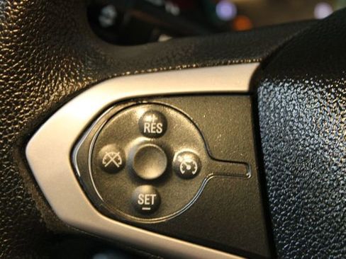 Used 2021 Chevrolet Colorado W/T w/ Custom Special Edition image 19