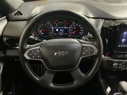 Used 2023 Chevrolet Traverse RS w/ LPO, Floor Liner Package AWD/4WD image 17
