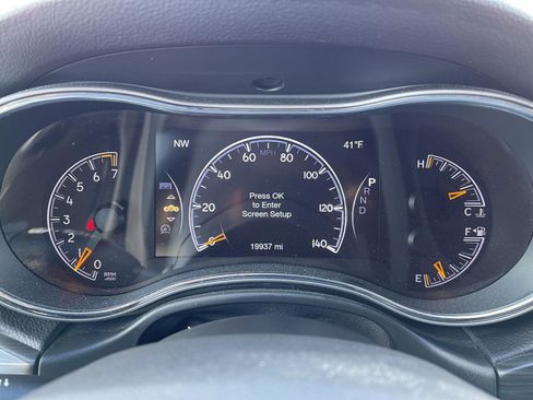 Used 2021 Jeep Grand Cherokee Limited w/ Trailer Tow Group IV image 7