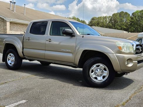 Used 2008 Toyota Tacoma PreRunner RWD image 8