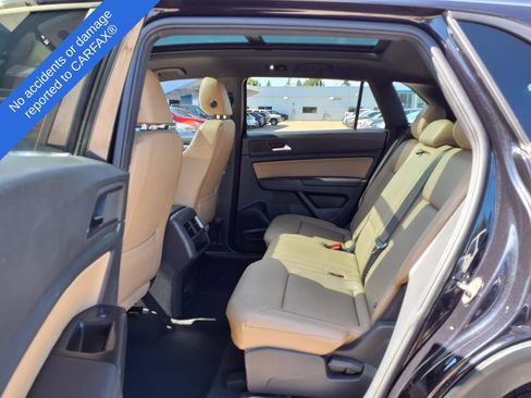 Used 2020 Volkswagen Atlas Cross Sport SE w/ Panoramic Sunroof Package AWD/4WD image 13