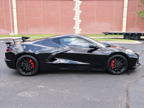 Used 2023 Chevrolet Corvette Stingray Coupe w/ Engine Appearance Package RWD image 34