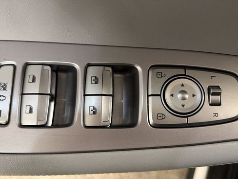 Used 2021 Hyundai Palisade SEL w/ Convenience Package image 19