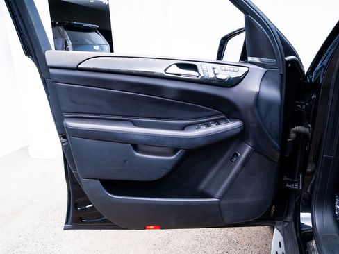 Used 2017 Mercedes-Benz GLE 350 image 16