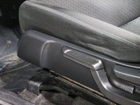 Used 2018 Honda HR-V EX image 21