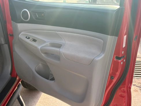 Used 2011 Toyota Tacoma PreRunner w/ TRD Sport Pkg RWD image 25
