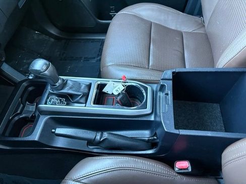 Used 2017 Toyota Tacoma Limited w/ Tow Package RWD image 21