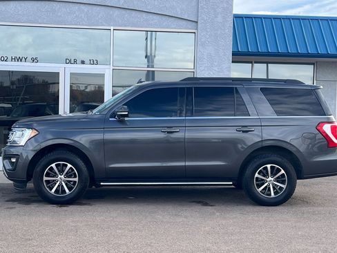 Used 2020 Ford Expedition XLT w/ Equipment Group 202A image 7