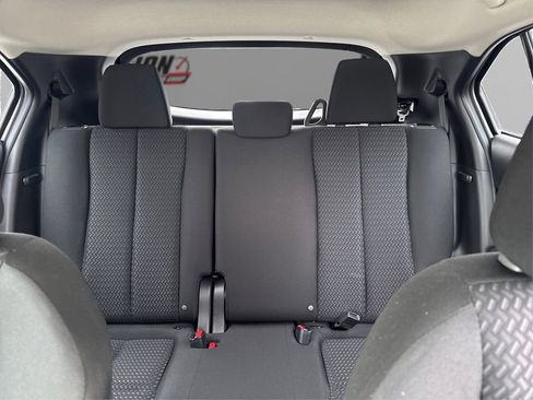 Used 2022 Mitsubishi Eclipse Cross LE image 17