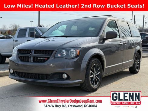Used 2018 Dodge Grand Caravan GT image 1