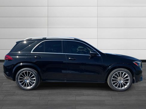 Certified 2024 Mercedes-Benz GLE 450 GLE 450 image 2