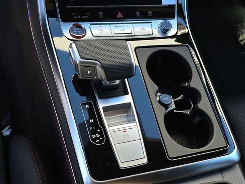 New 2026 Audi SQ8 Prestige image 28