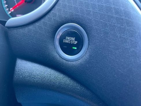 Used 2022 Chevrolet Malibu RS image 16