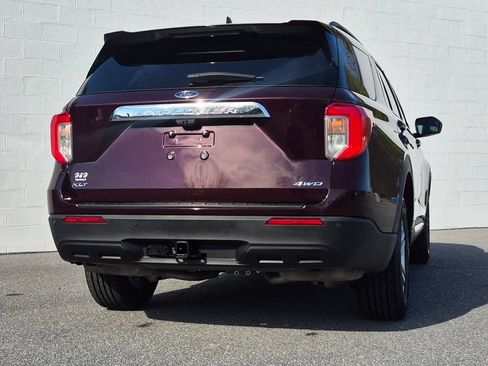 Used 2022 Ford Explorer XLT w/ Class IV Trailer Tow Package AWD/4WD image 17