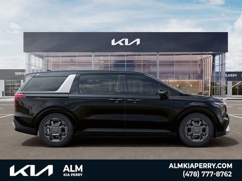 New 2026 Kia Carnival EX FWD image 7