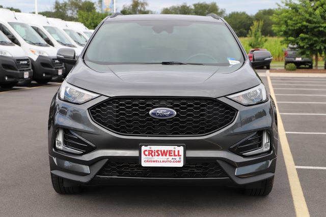 Used 2020 Ford Edge ST-Line w/ Cold Weather Package AWD/4WD image 5