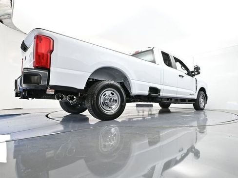 New 2026 Ford F250 XL RWD image 32