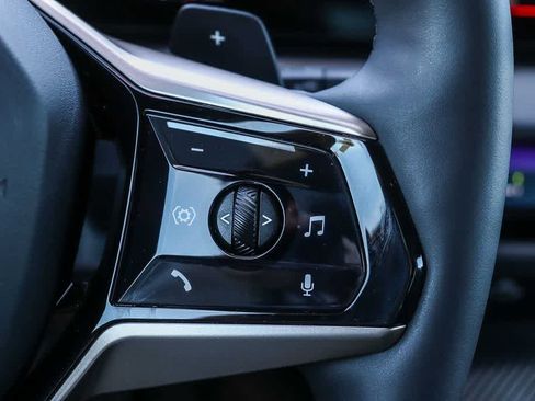 Used 2025 BMW X3 xDrive30i AWD/4WD image 22