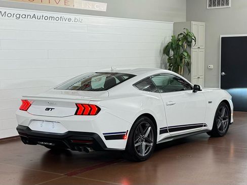 Used 2024 Ford Mustang GT Premium RWD image 3