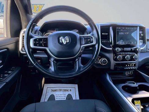 Used 2022 RAM 1500 Big Horn AWD/4WD image 13