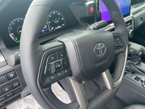 New 2025 Toyota Tacoma TRD Sport image 28