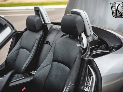 Used 2004 BMW Z4 2.5i image 27