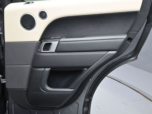 Used 2020 Land Rover Range Rover Sport HSE Dynamic image 26