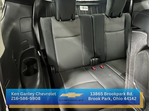 Used 2017 Nissan Pathfinder S image 18