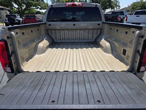 Used 2023 Chevrolet Colorado W/T RWD image 15