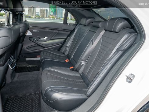 Used 2020 Mercedes-Benz S 560 4MATIC Sedan image 10