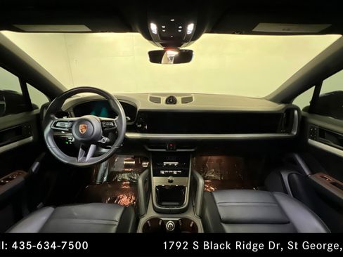 Used 2024 Porsche Cayenne S w/ Premium Package Plus (PP1) image 9
