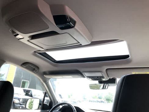 Used 2019 Honda Pilot Elite image 19