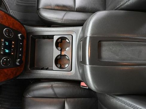 Used 2012 Chevrolet Avalanche LT w/ All-Star Edition AWD/4WD image 32