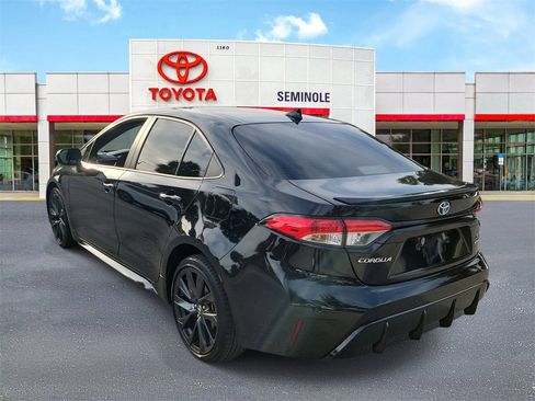 Used 2023 Toyota Corolla SE image 4