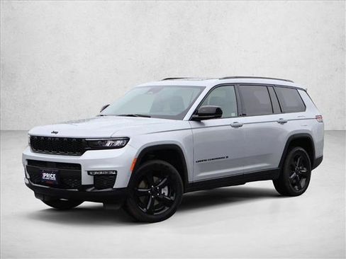 Used 2025 Jeep Grand Cherokee L Limited w/ Luxury Tech Group II AWD/4WD image 1