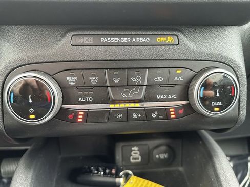 Used 2024 Ford Escape Active AWD/4WD image 19