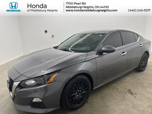 Used 2022 Nissan Altima 2.5 S FWD image 1