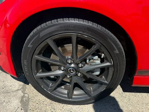 Used 2015 MAZDA MX-5 Miata Club RWD image 20