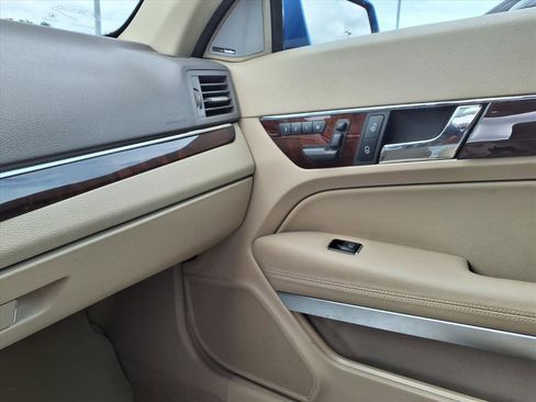 Used 2011 Mercedes-Benz E 350 Cabriolet image 16