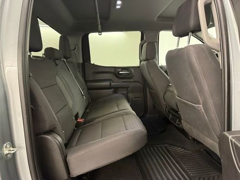 Used 2023 Chevrolet Silverado 1500 Custom image 12