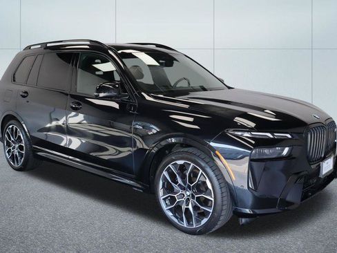 Used 2026 BMW X7 M60i AWD/4WD image 10