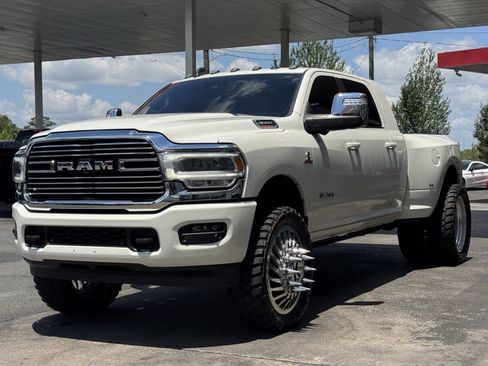 Used 2024 RAM 3500 Laramie w/ Safety Group AWD/4WD image 6