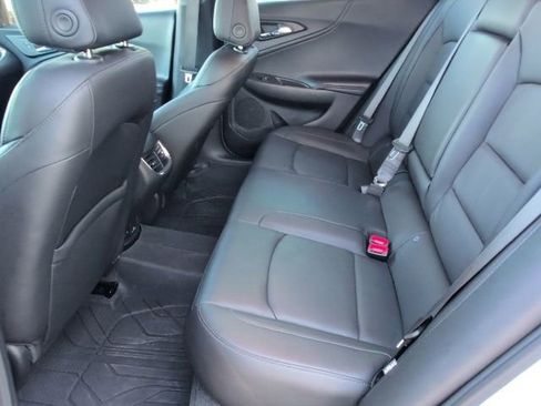 Used 2022 Chevrolet Malibu Premier image 7