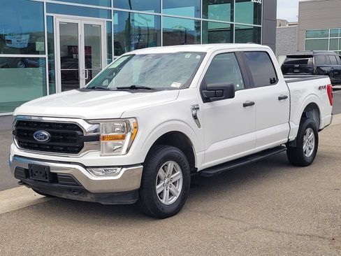 Certified 2021 Ford F150 XLT w/ Trailer Tow Package AWD/4WD image 8