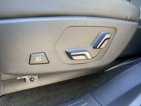 Used 2025 Hyundai Santa Fe Calligraphy image 31