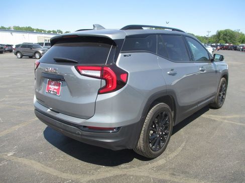 Used 2023 GMC Terrain SLT w/ Elevation Edition FWD image 6