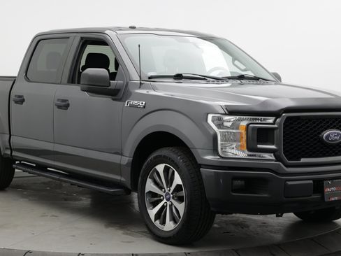 Used 2019 Ford F150 XL w/ Equipment Group 101A Mid RWD image 3