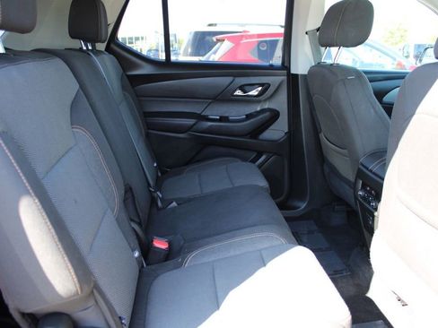 Used 2020 Chevrolet Traverse LS image 23