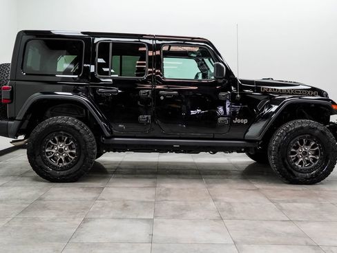 Used 2023 Jeep Wrangler Unlimited Rubicon 392 w/ Dual Top Group AWD/4WD image 10